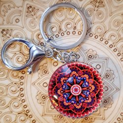 Mandalás kulcstartó-piros