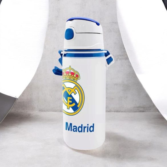 Real Madrid alumínium szívószálas kulacs akasztóval 600 ml