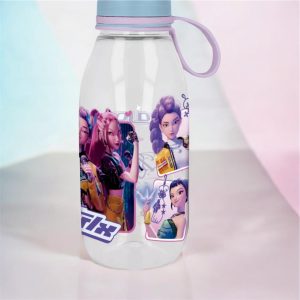 K-pop Démonvadászok műanyag kulacs csavaros kupakkal 460 ml