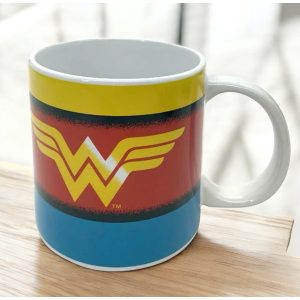 Wonder Woman porcelán bögre díszdobozban 